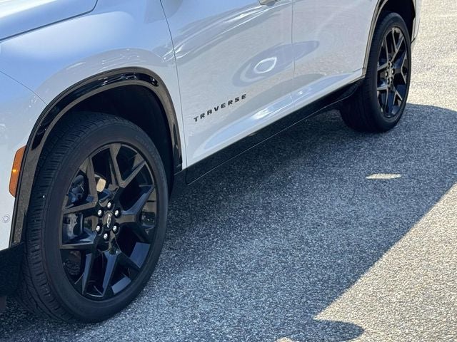 2025 Chevrolet Traverse RS