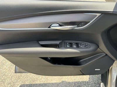 2023 Cadillac XT5 Luxury