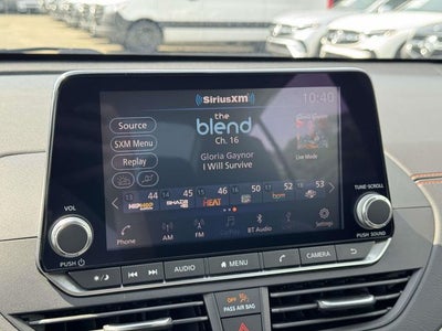 2022 Nissan Altima 2.5 SR