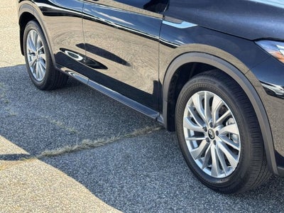 2023 INFINITI QX50 LUXE