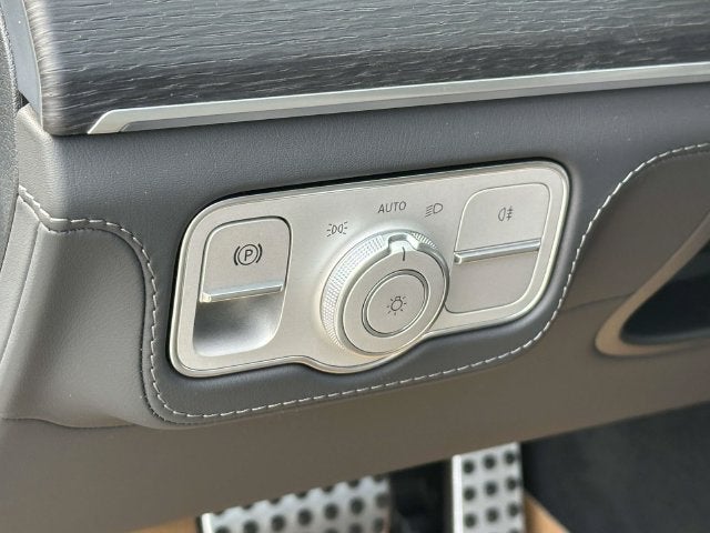 2027 Mercedes-Benz GLE 4MATIC®