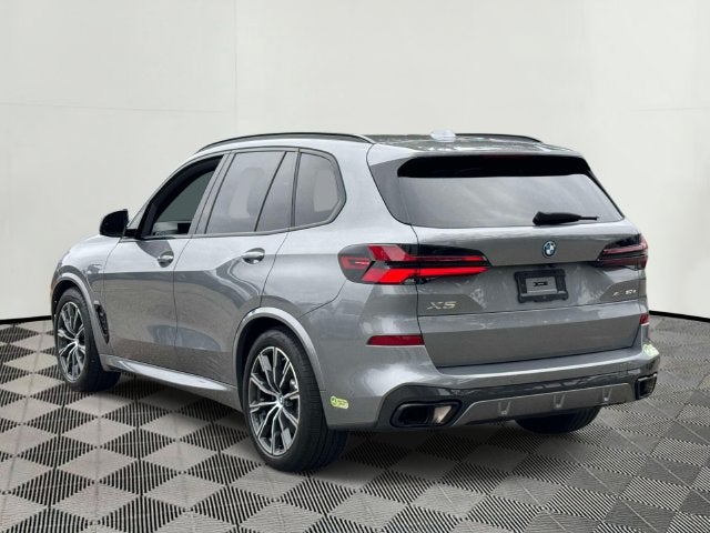 2024 BMW X5 xDrive50e