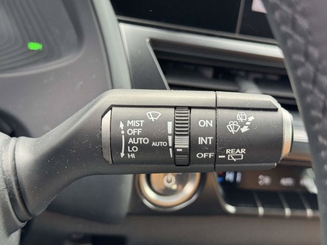 2023 Lexus UX 250h Premium