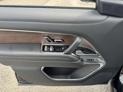 2024 Land Rover Range Rover SE