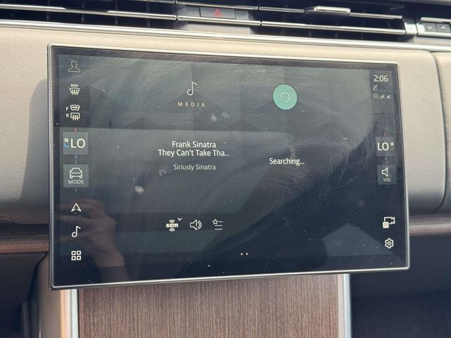 2024 Land Rover Range Rover SE