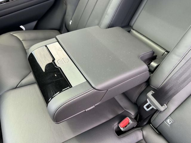 2024 Land Rover Range Rover SE