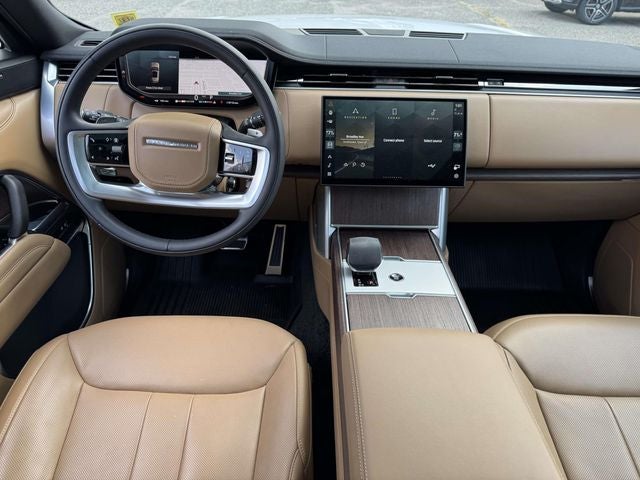 2025 Land Rover Range Rover SE LWB