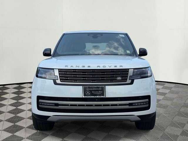 2025 Land Rover Range Rover SE LWB