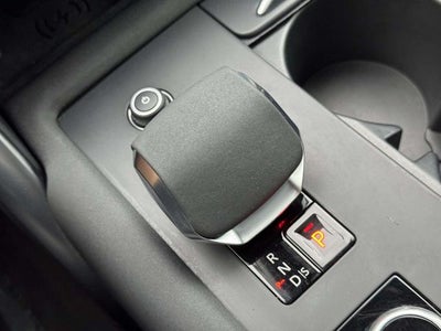 2023 Land Rover Discovery S R-Dynamic