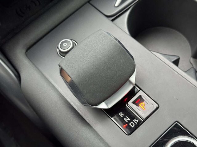 2023 Land Rover Discovery S R-Dynamic