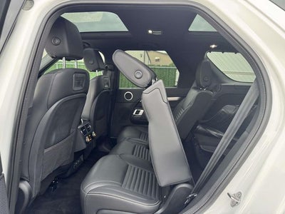 2023 Land Rover Discovery S R-Dynamic