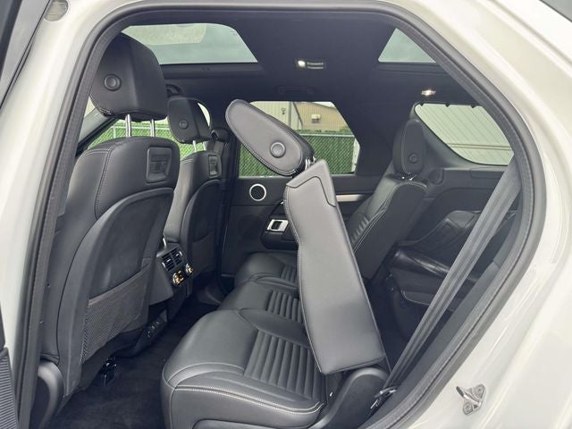 2023 Land Rover Discovery S R-Dynamic