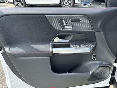 2026 Mercedes-Benz GLB GLB 250 4MATIC®