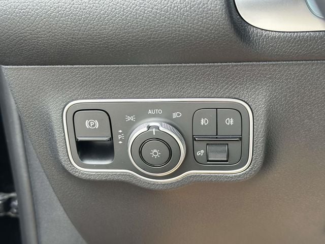 2026 Mercedes-Benz GLB GLB 250 4MATIC®