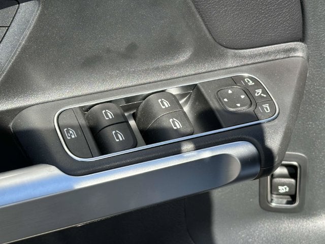 2026 Mercedes-Benz GLB GLB 250 4MATIC®