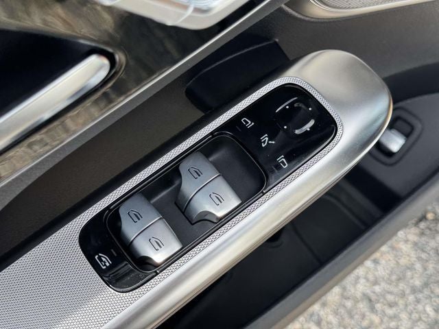 2027 Mercedes-Benz GLC GLC 300 4MATIC®