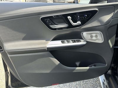 2027 Mercedes-Benz GLC 4MATIC®