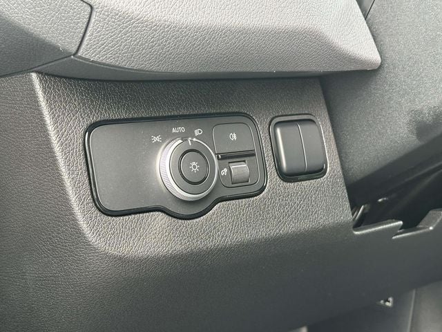 2026 Mercedes-Benz Sprinter 2500 Crew 144 WB