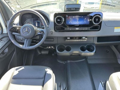 2026 Mercedes-Benz Sprinter 2500 Crew 170 WB High Roof