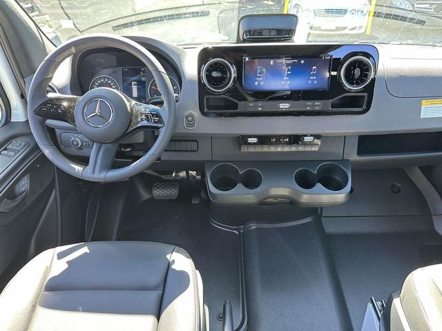 2026 Mercedes-Benz Sprinter 2500 Crew 170 WB High Roof