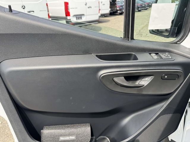 2026 Mercedes-Benz Sprinter 2500 Crew 170 WB High Roof