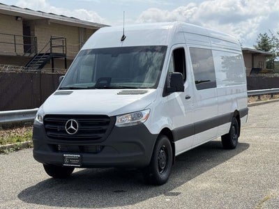 2026 Mercedes-Benz Sprinter 2500 Crew 170 WB High Roof