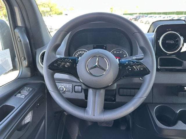 2026 Mercedes-Benz Sprinter 2500 Crew 144 WB 4MATIC®