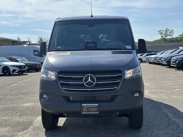 2026 Mercedes-Benz Sprinter 2500 Crew 144 WB 4MATIC®