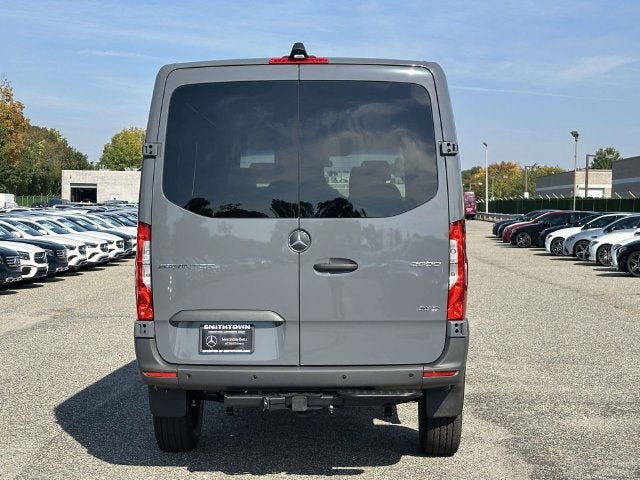 2026 Mercedes-Benz Sprinter 2500 Crew 144 WB 4MATIC®