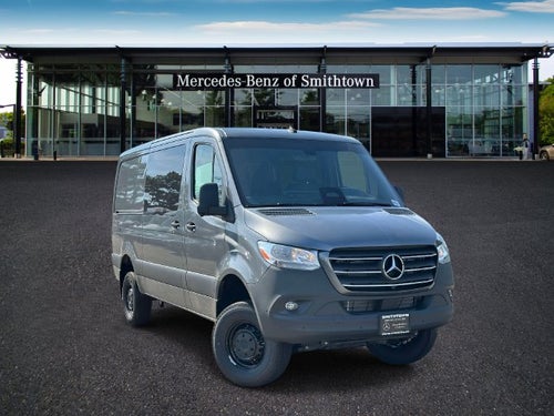 2026 Mercedes-Benz Sprinter 2500 Crew 144 WB 4MATIC®