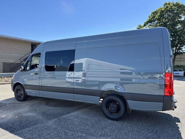 2026 Mercedes-Benz Sprinter 2500 Crew 170 WB High Roof