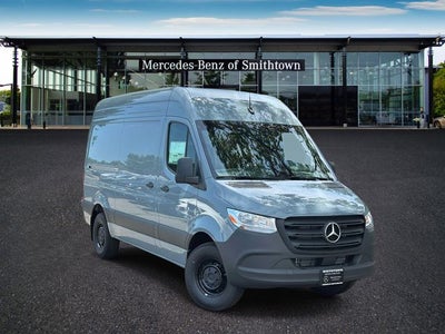 2026 Mercedes-Benz Sprinter 2500 Cargo 144 WB