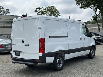 2026 Mercedes-Benz Sprinter 2500 Cargo 144 WB