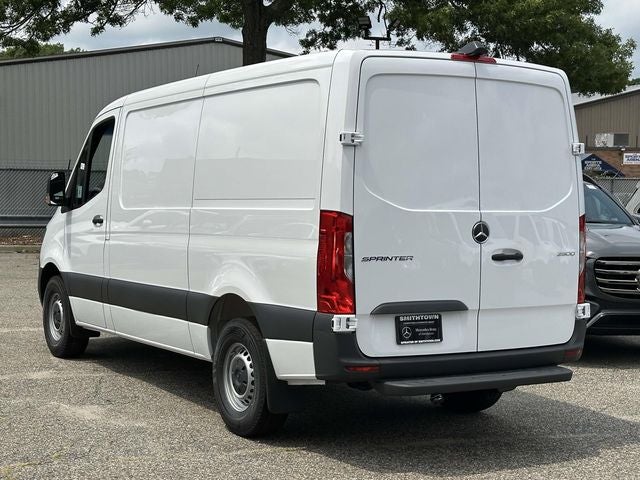 2026 Mercedes-Benz Sprinter 2500 Cargo 144 WB