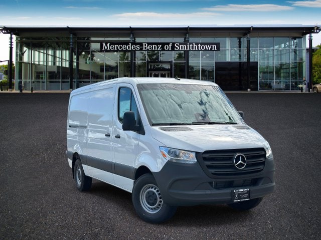 2026 Mercedes-Benz Sprinter 2500 Cargo 144 WB