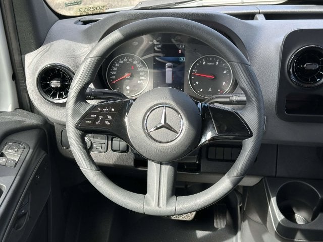 2026 Mercedes-Benz Sprinter 2500 Cargo 144 WB