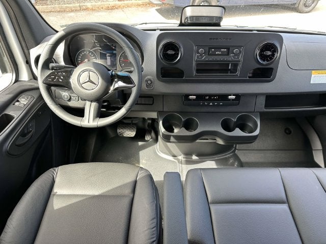 2026 Mercedes-Benz Sprinter 2500 Cargo 144 WB