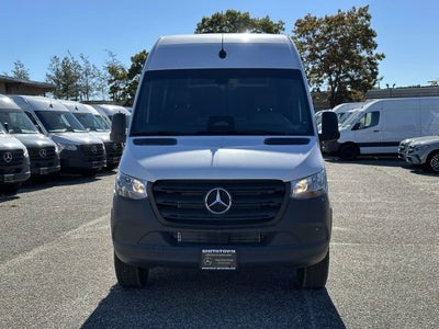 2026 Mercedes-Benz Sprinter 2500 Cargo 144 WB