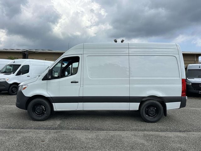 2025 Mercedes-Benz Sprinter 2500 Cargo 144 WB