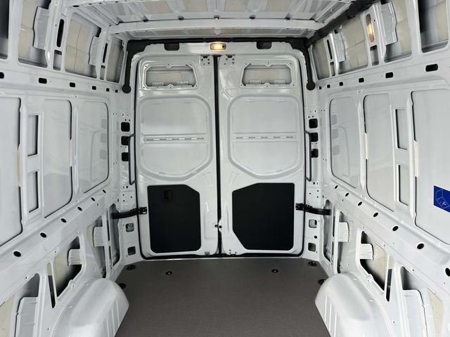 2025 Mercedes-Benz Sprinter 2500 Cargo 144 WB