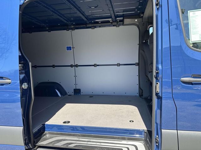 2026 Mercedes-Benz Sprinter 2500 Cargo 144 WB