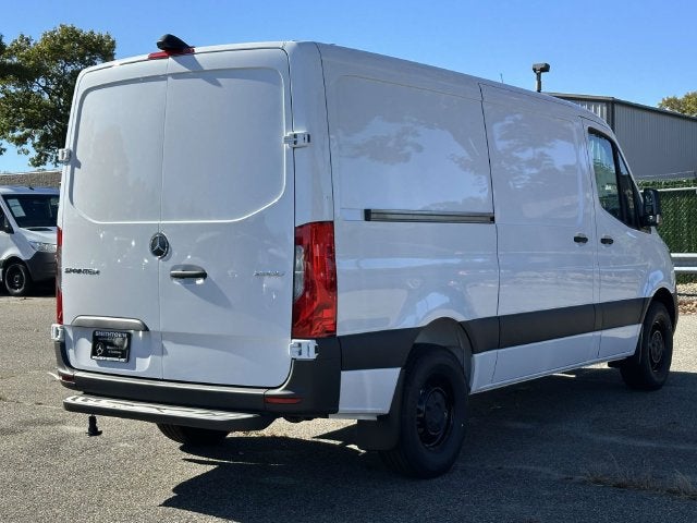 2027 Mercedes-Benz Sprinter 2500 Cargo 144 WB
