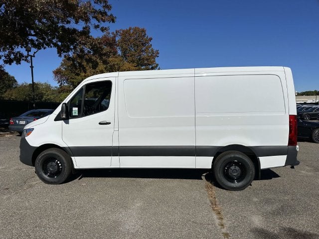 2027 Mercedes-Benz Sprinter 2500 Cargo 144 WB