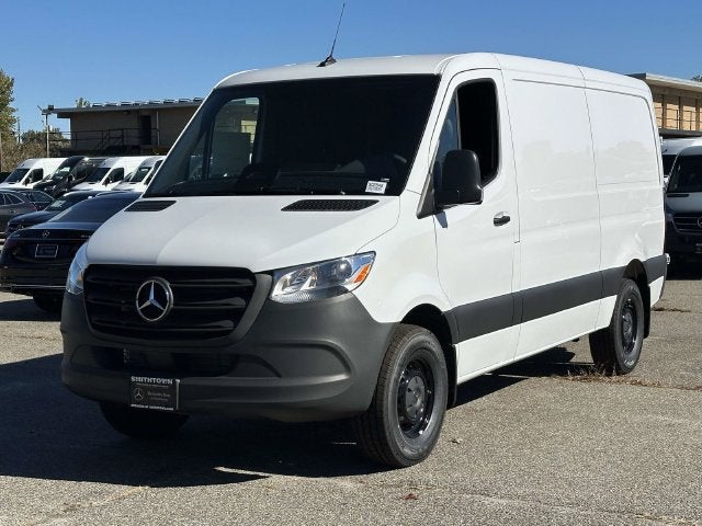 2027 Mercedes-Benz Sprinter 2500 Cargo 144 WB