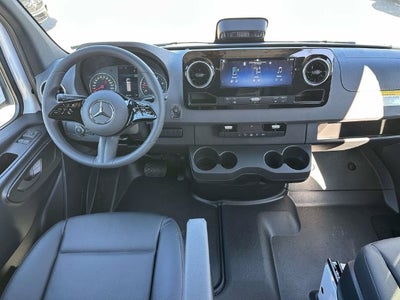 2027 Mercedes-Benz Sprinter 2500 Cargo 144 WB