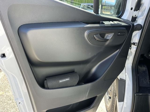 2026 Mercedes-Benz Sprinter 2500 Cargo 144 WB