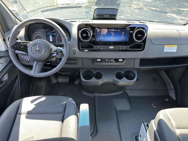 2026 Mercedes-Benz Sprinter 2500 Cargo 144 WB