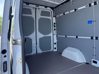 2026 Mercedes-Benz Sprinter 2500 Cargo 144 WB