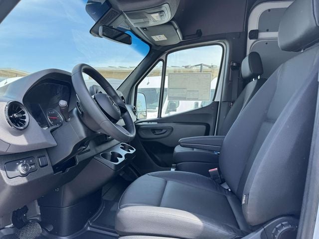 2026 Mercedes-Benz Sprinter 2500 Cargo 144 WB