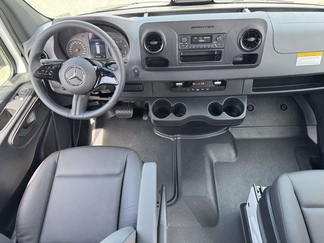 2026 Mercedes-Benz Sprinter 2500 Cargo 144 WB